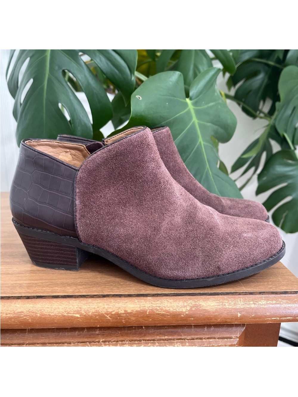 Vionic Womens Marissa Chocolate Ankle Boots Size 8 Medium (B, M)